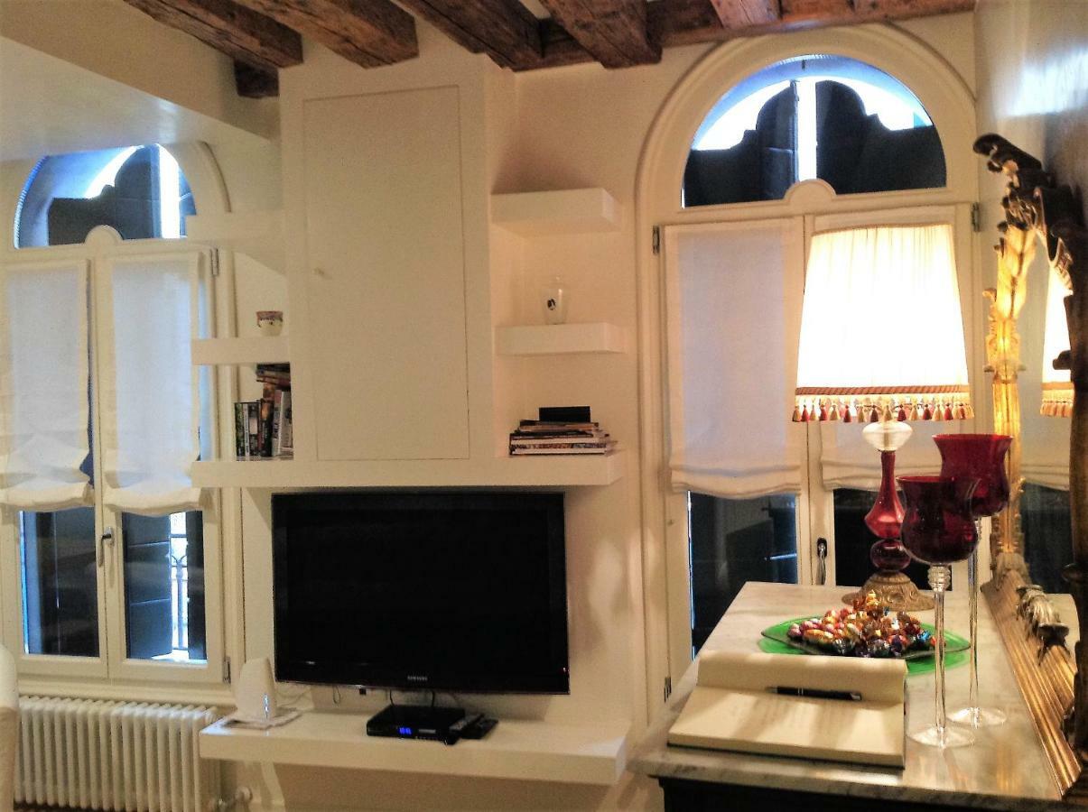 Bighouse Apartman Velence Kültér fotó